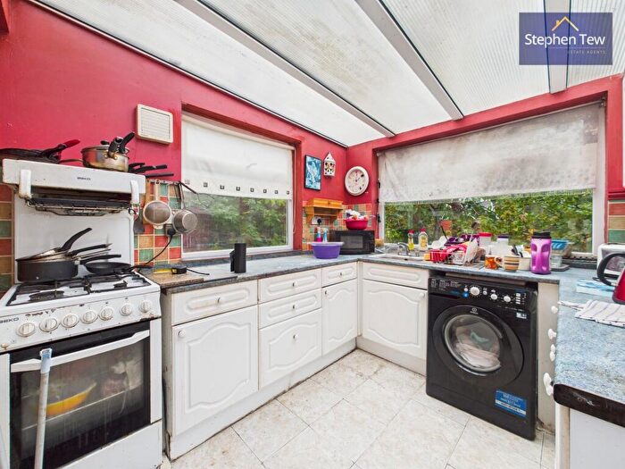 3 Bedroom End Of Terrace House For Sale In Marton Drive, Blackpool, FY4