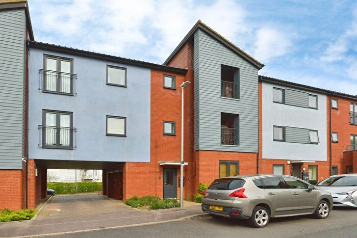 1 Bedroom Flat For Sale In Harley Drive, Walton, Milton Keynes, MK7