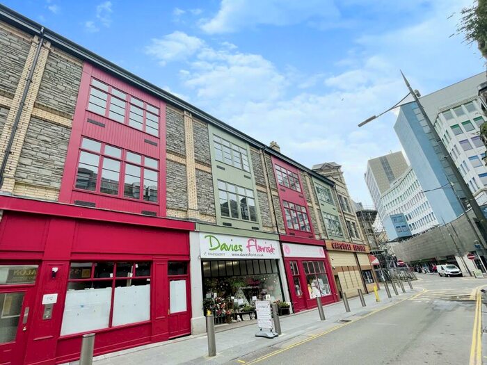 1 Bedroom Flat To Rent In Upper Dock Street, Newport, NP20