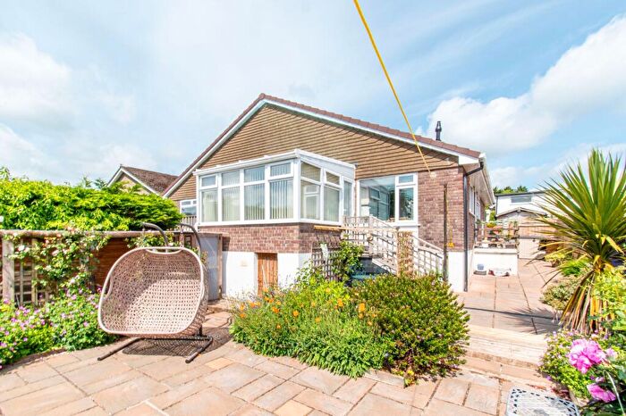 2 Bedroom Semi-Detached Bungalow For Sale In Belmont Park, Pensilva, PL14