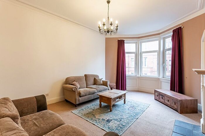 2 Bedroom Flat For Sale In Fairlie Park Drive, Glasgow, G11