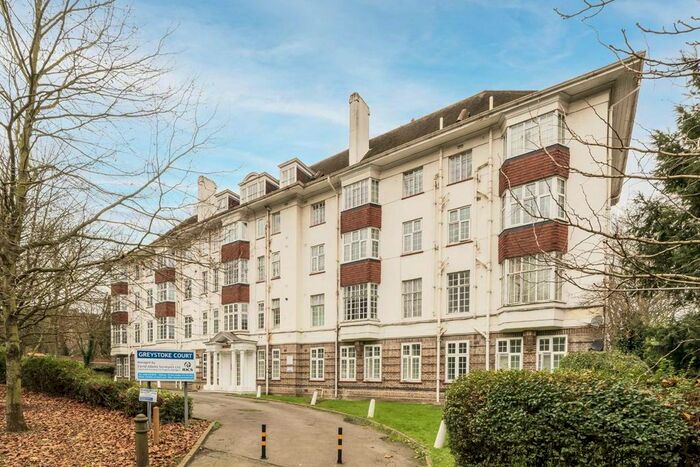 2 Bedroom Flat To Rent In Hanger Lane, London, W5
