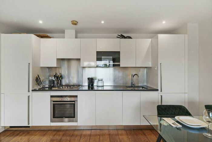 2 Bedroom Flat To Rent In Abbey Road, St John's Wood, NW8