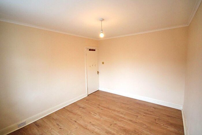 5 Bedroom End Of Terrace House To Rent In Sunleigh Road, Wembley, Middlesex, HA0