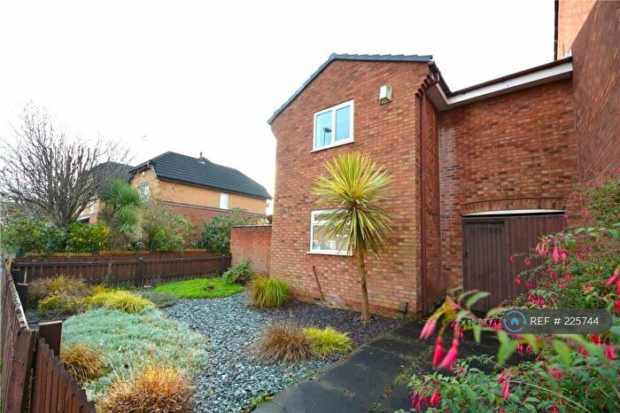 3 Bedroom End Of Terrace House To Rent In Borough Road, Wallasey, CH44