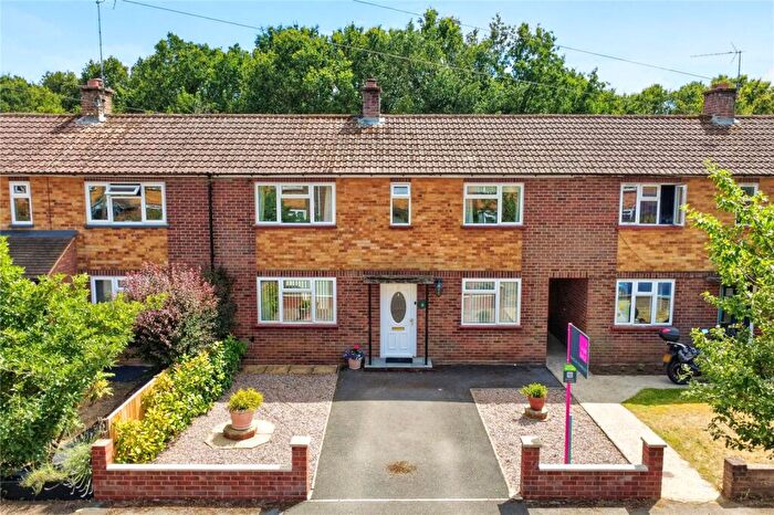 3 Bedroom Terraced House For Sale In Hilltop Close, Ascot, Berkshire, SL5