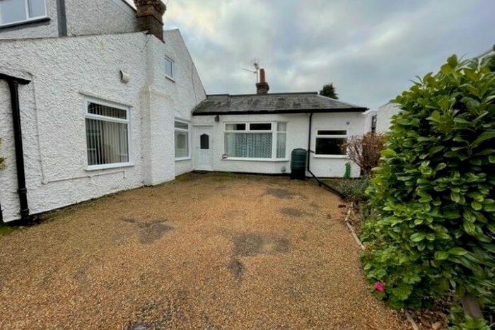 1 Bedroom Flat To Rent In Marshall Road, Gillingham ME8