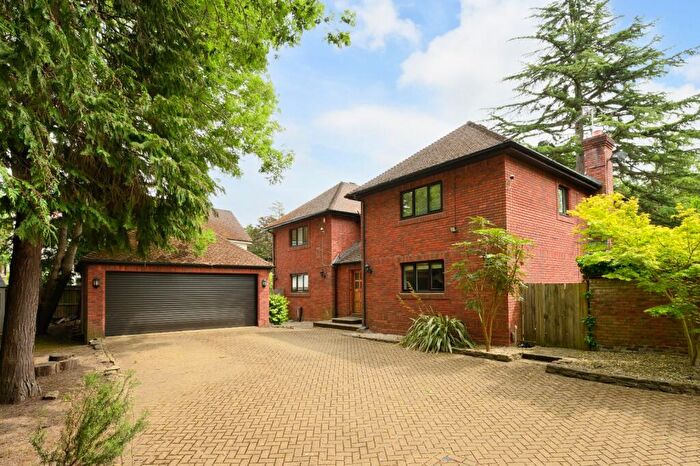 4 Bedroom Detached House For Sale In Stevens Lane, Claygate, Esher, Surrey, KT10