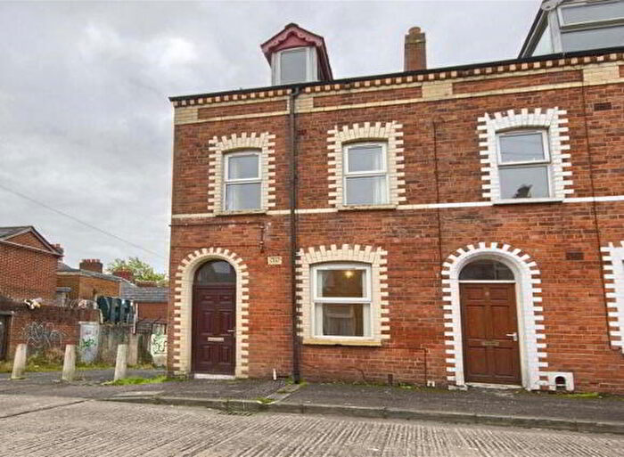 4 Bedroom End Of Terrace House For Sale In Harrow Street, Belfast, BT7