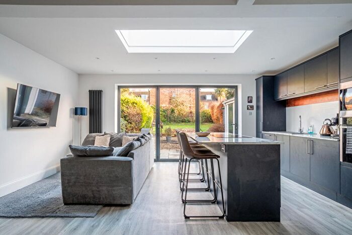 4 Bedroom Semi-Detached House For Sale In Carr Lane, York, YO26