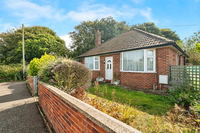 2 Bedroom Detached Bungalow For Sale In Grange Avenue, Overstrand, Cromer, NR27