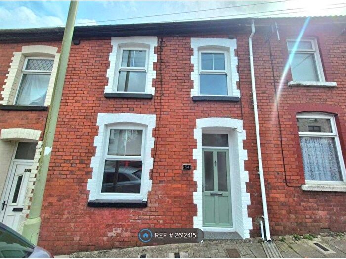2 Bedroom Terraced House To Rent In Thomas Street, Tonypandy, CF40
