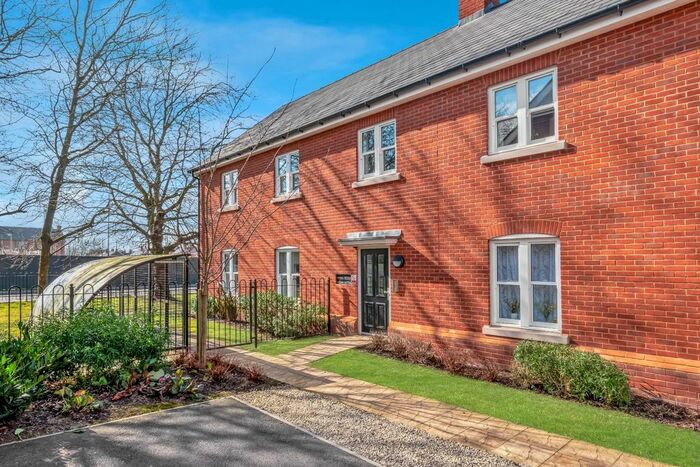 1 Bedroom Flat To Rent In Dragoon Road, Colchester, CO2