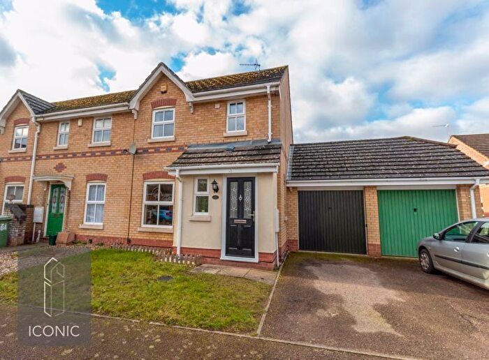 3 Bedroom End Of Terrace House For Sale In Old Warren, Taverham, Norwich, NR8
