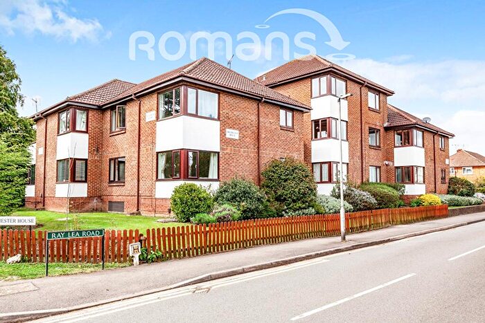 2 Bedroom Flat To Rent In Silchester House, Ray Park Road, Maidenhead, SL6