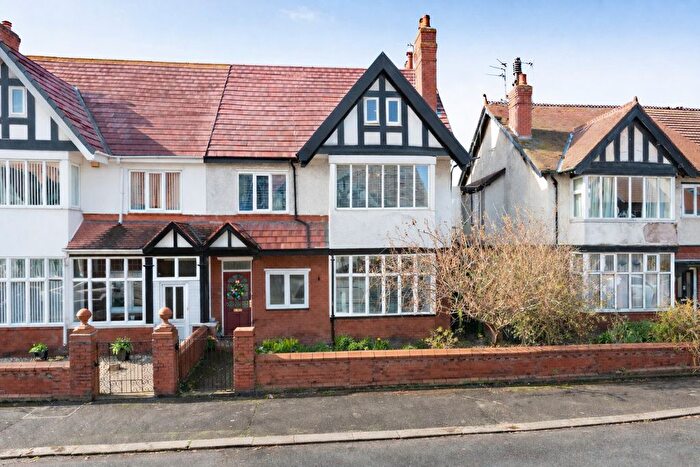 6 Bedroom Semi Detached House For Sale In Park Road, Lytham St Annes, FY8