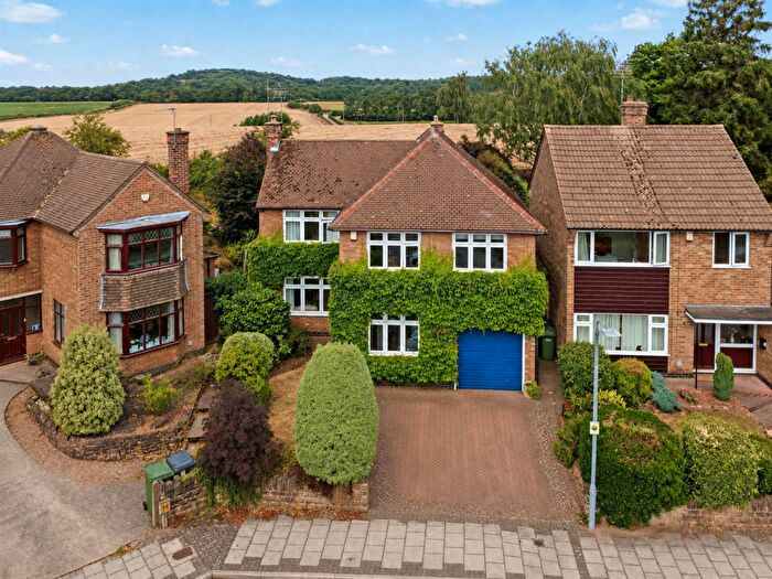 3 Bedroom Detached House For Sale In Richmond Gardens, Redhill, Nottingham, NG5