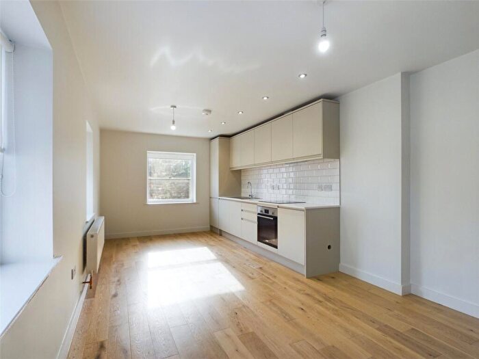 2 Bedroom Apartment To Rent In Headlands, Kettering, Northants, NN15