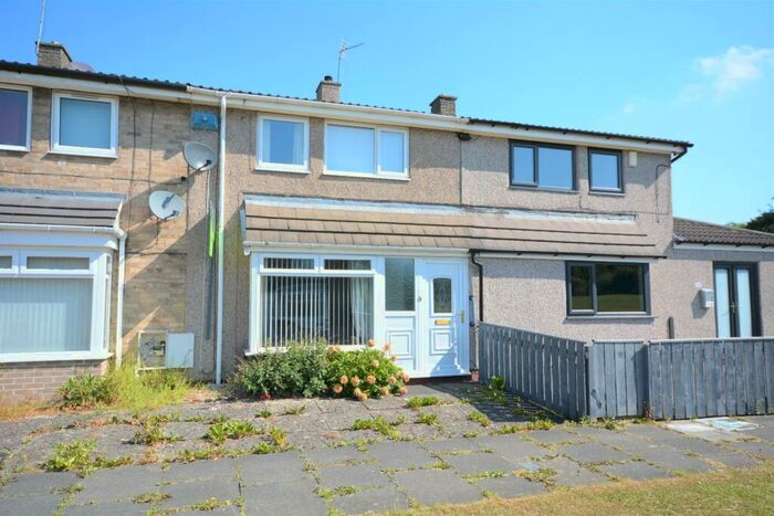 3 Bedroom Terraced House For Sale In Markham Place, Newton Aycliffe, DL5