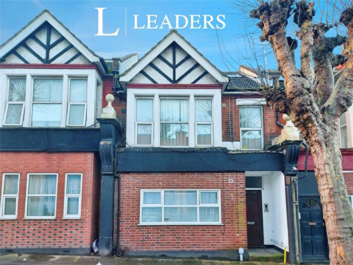 1 Bedroom Flat To Rent In Station Road, Westcliff-on-Sea, Essex, SS0