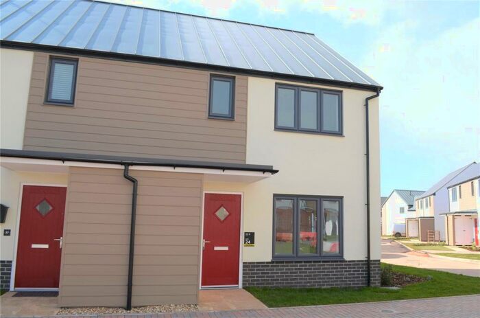 3 Bedroom Semi-Detached House To Rent In Gerbera Way, Cullompton, Devon, EX15