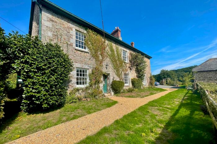 5 Bedroom Farmhouse To Rent In Holbeton, Plymouth, PL8