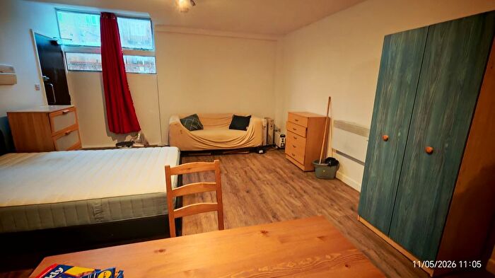 Studio To Rent In Uxbridge Road, Acton, W3
