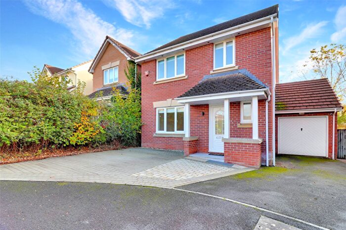 4 Bedroom Detached House For Sale In Foxglove Close, Barnstaple, Devon, EX32