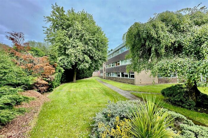 Studio For Sale In St. Marys Mount, Cottingham, HU16