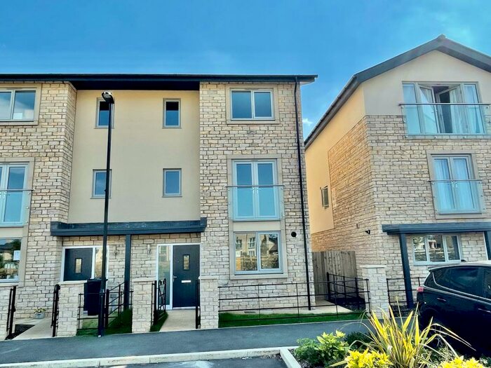 4 Bedroom Semi-Detached House To Rent In Hopton Way, Lansdown, BA1