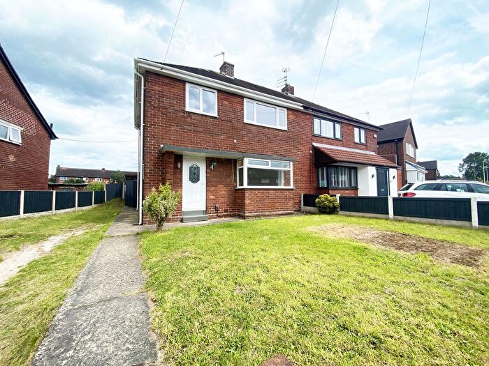 3 Bedroom Semi-Detached House To Rent In Grangeway, Runcorn, WA7