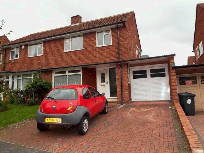 3 Bedroom Semi-Detached House To Rent In Swarthmore Road, Selly Oak, Birmingham, B29