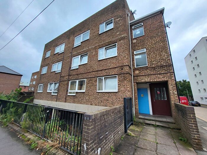 1 Bedroom Flat To Rent In Hastings Street, LU1