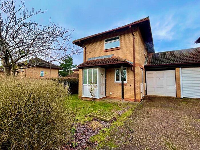 2 Bedroom Detached House For Sale In Petworth, Great Holm, Milton Keynes, MK8