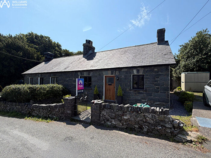 3 Bedroom Cottage For Sale In Bryn Eglwys, Bethesda, Gwynedd, LL57