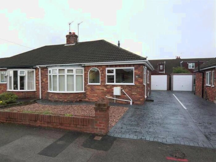 2 Bedroom Bungalow To Rent In Ashley Park Road, Stockton Lane, York, YO31