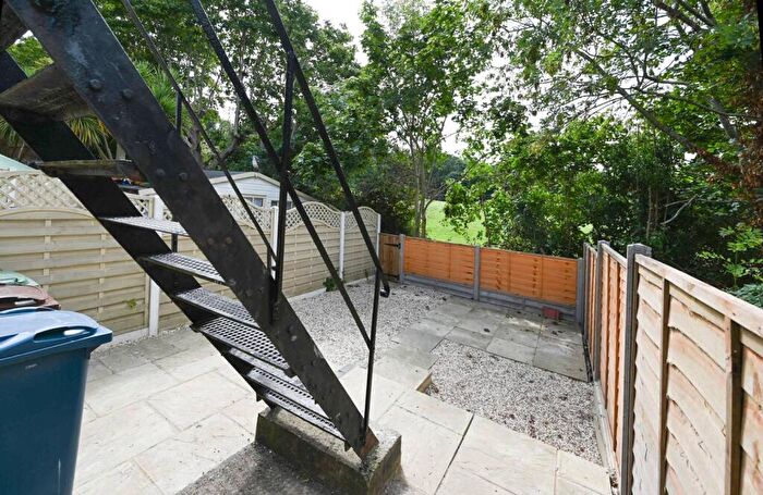 2 Bedroom Maisonette To Rent In Ashbourne Avenue, South Harrow, Harrow, HA2