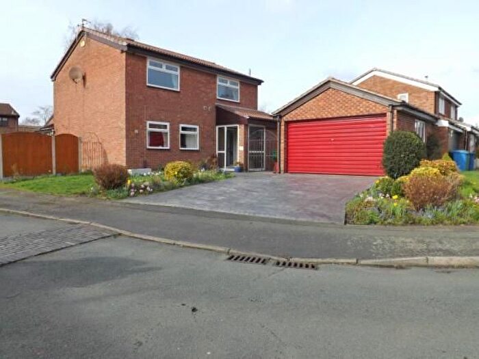 4 Bedroom Property To Rent In Jay Close, Warrington, WA3