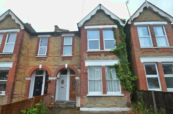 2 Bedroom Maisonette To Rent In Ravenscroft Road, Beckenham, Bromley, BR3