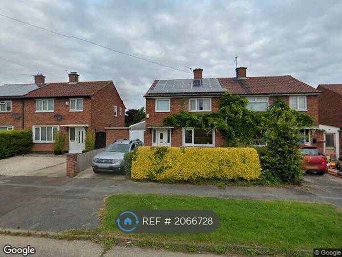 3 Bedroom Semi-Detached House To Rent In Thoresby Road, York, YO24