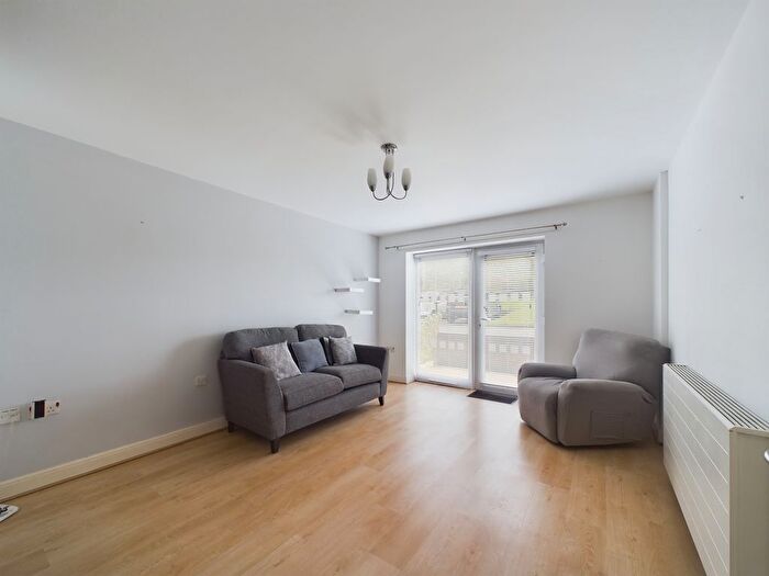 1 Bedroom Flat For Sale In Heyeswood, Haydock, Haydock, WA11