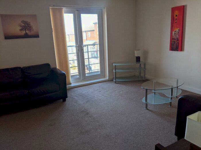 2 Bedroom Flat To Rent In Kenninghall Road, Norfolk Park, Sheffield, S2