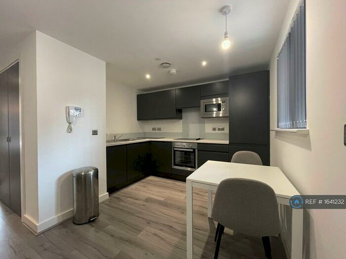 2 Bedroom Flat To Rent In Norfolk Street, Liverpool, L1