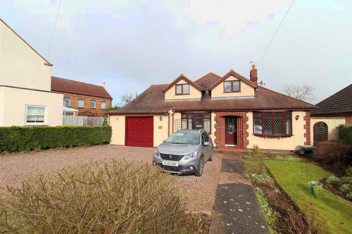 3 Bedroom Detached Bungalow To Rent In The Green, Long Whatton, Loughborough, LE12