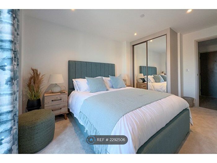 1 Bedroom Flat To Rent In East Quay Road, Poole, BH15