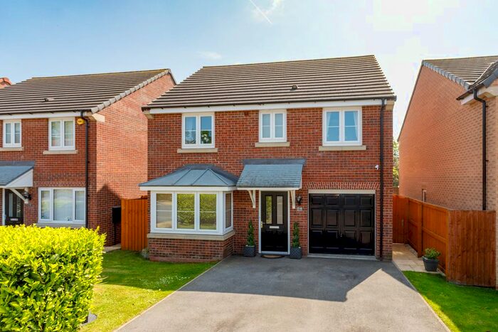 4 Bedroom Detached House For Sale In Regent Drive, Easingwold, York, YO61