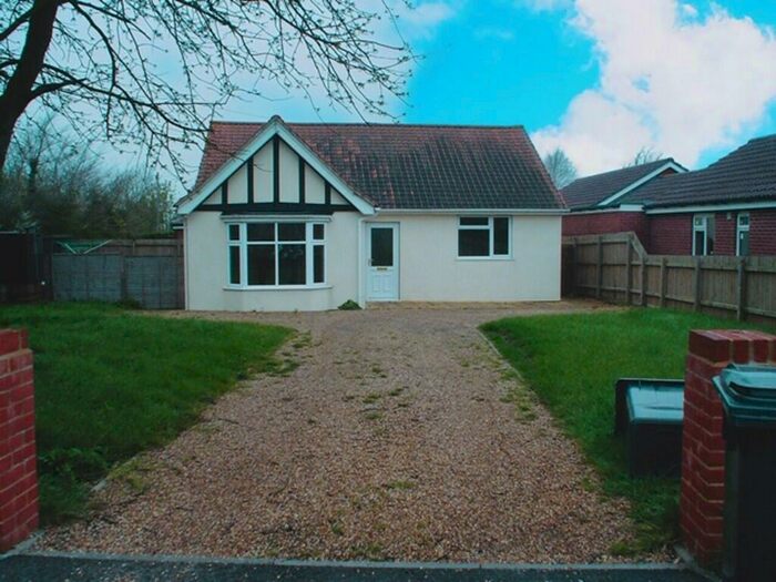 3 Bedroom Detached Bungalow To Rent In Pound Hill, Bacton, IP14