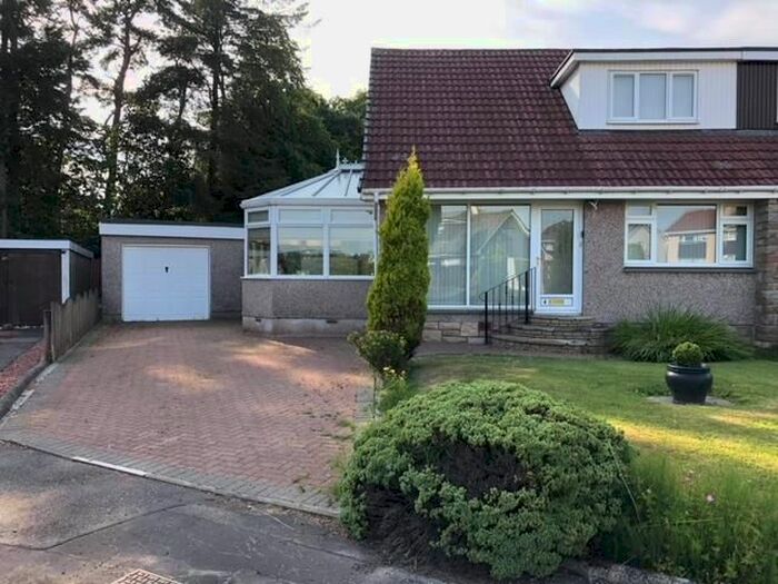 3 Bedroom Semi-Detached House To Rent In 4 Havelock Park, East Kilbride G75