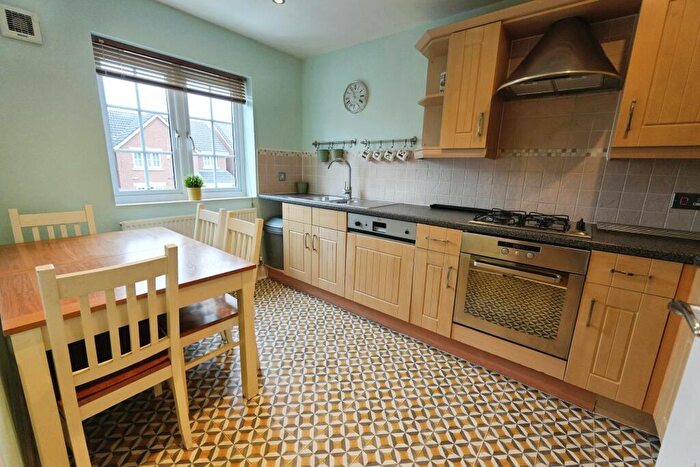 3 Bedroom Town House For Sale In Callaghan Drive, Oldbury, B69