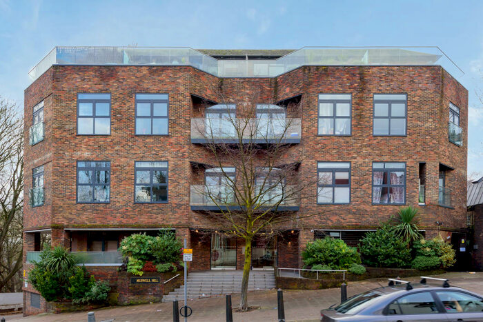 2 Bedroom Apartment To Rent In Muswell Hill, N10